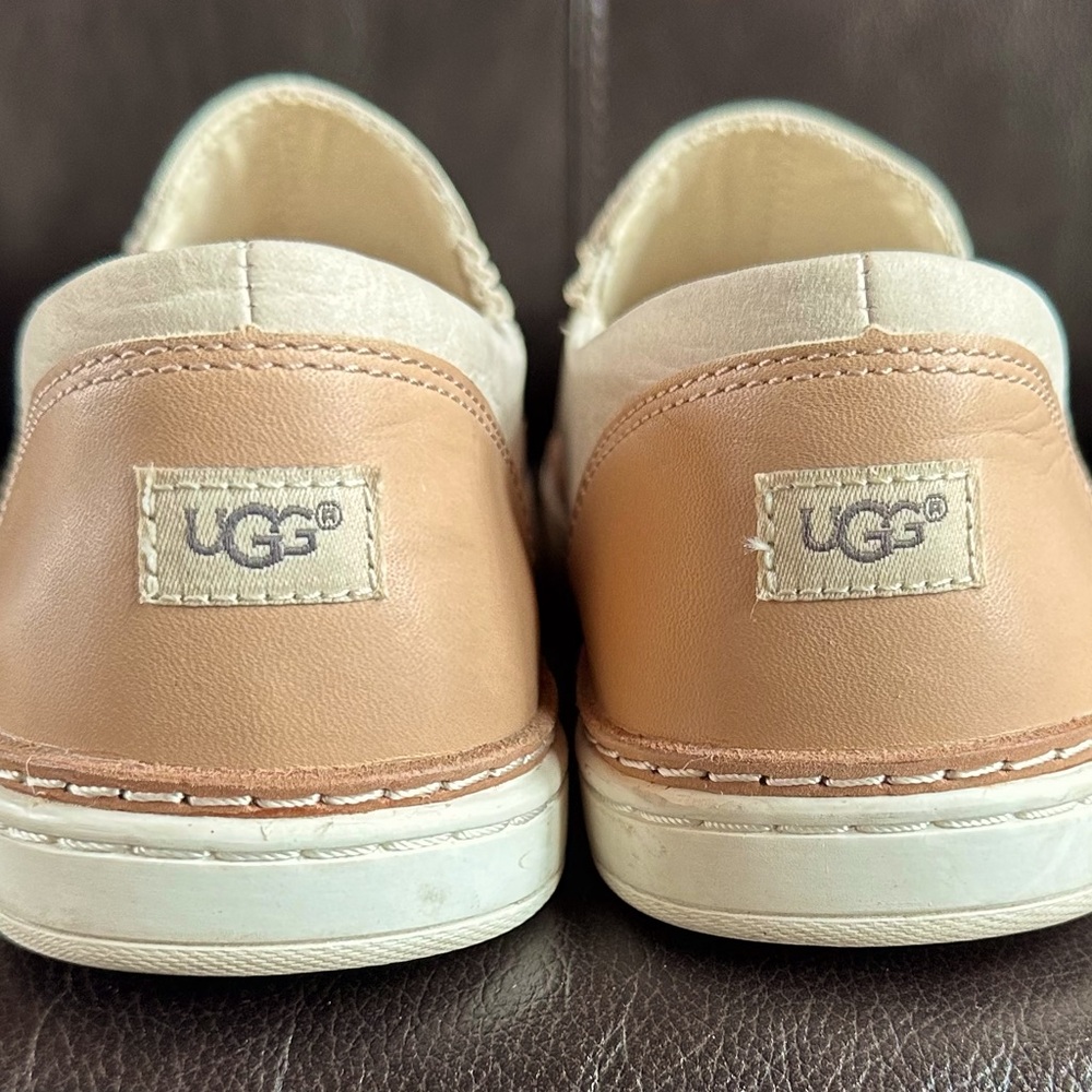 Ugg Adley Slip On Leather Sneaker Women's, Size 7.5 - Picture 2 of 6